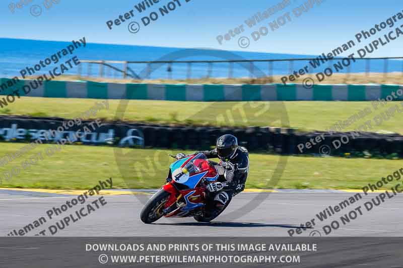 anglesey no limits trackday;anglesey photographs;anglesey trackday photographs;enduro digital images;event digital images;eventdigitalimages;no limits trackdays;peter wileman photography;racing digital images;trac mon;trackday digital images;trackday photos;ty croes